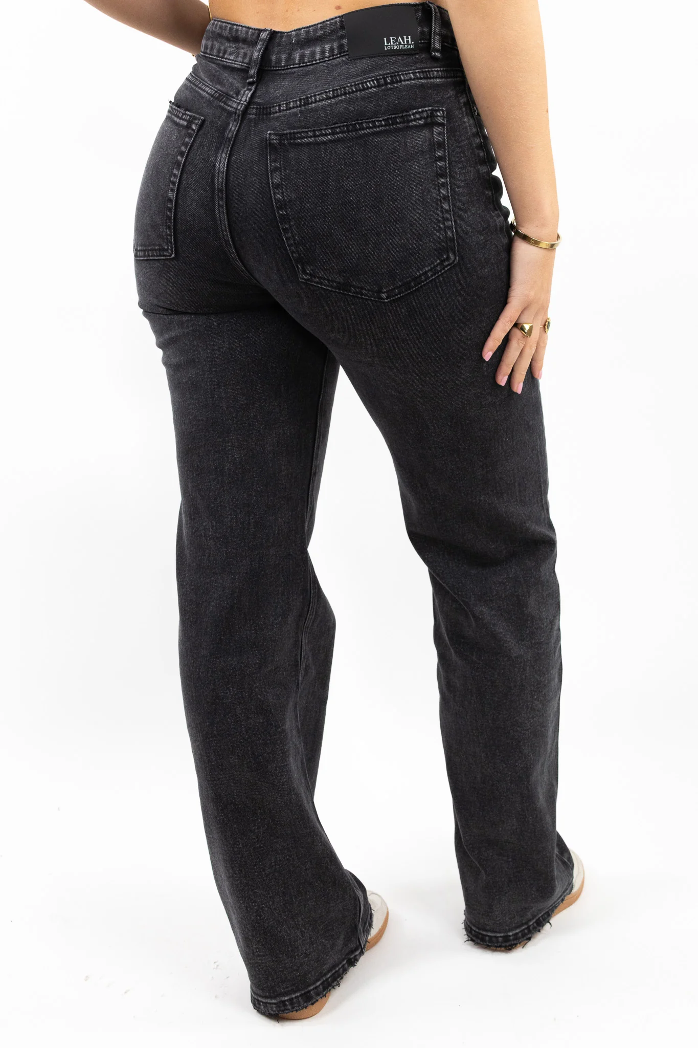 Classic wide leg jeans - Tall - Image 5